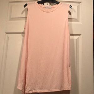 Tresics - Luxe - Large - Light Peach Sleeveless Tunic w/Open Side